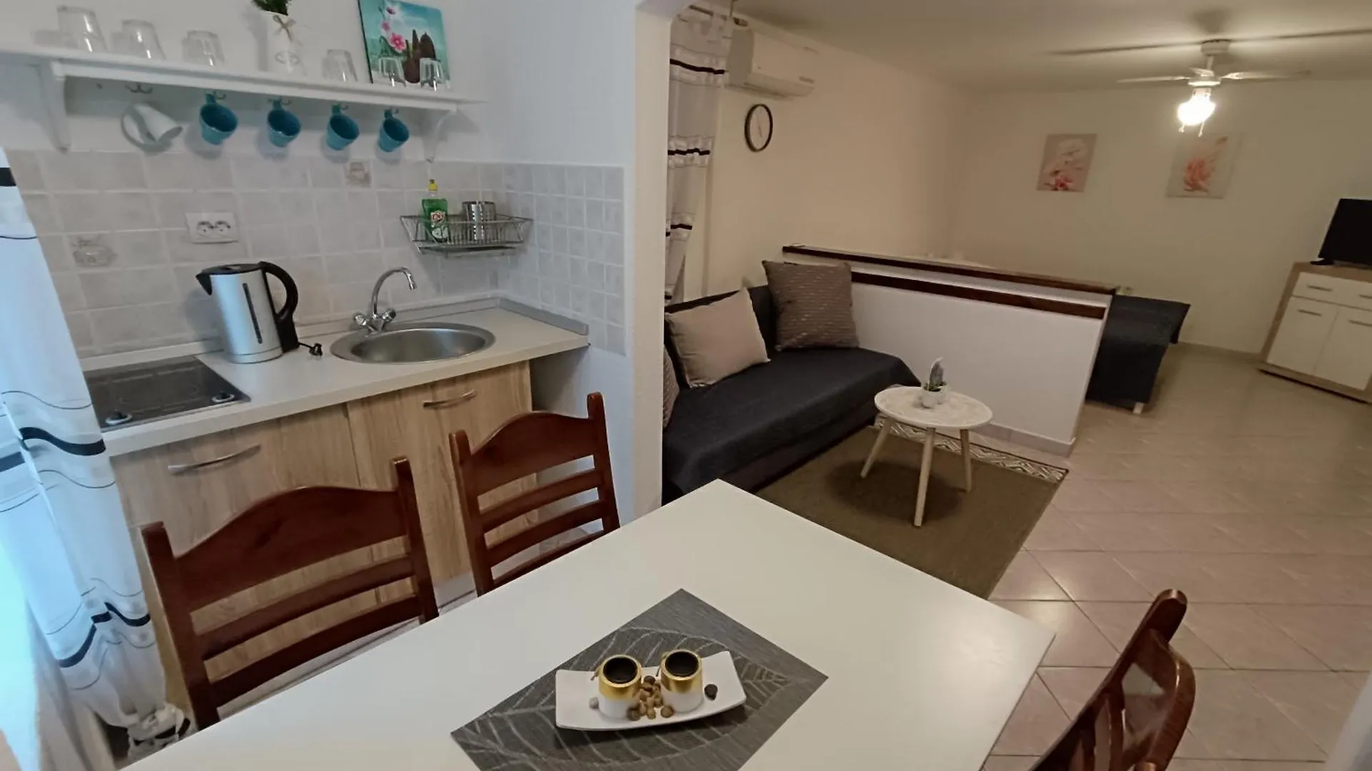 Adria Pearl Appartments Vrsar