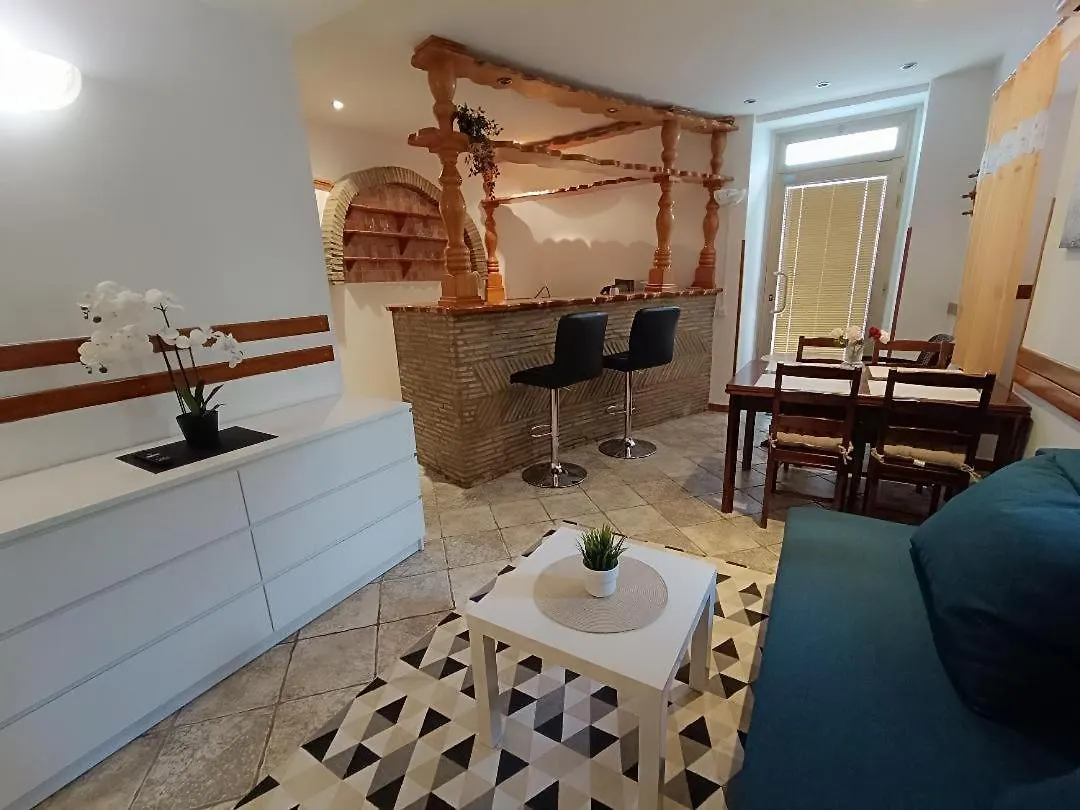 Adria Pearl Appartments Vrsar 0*,